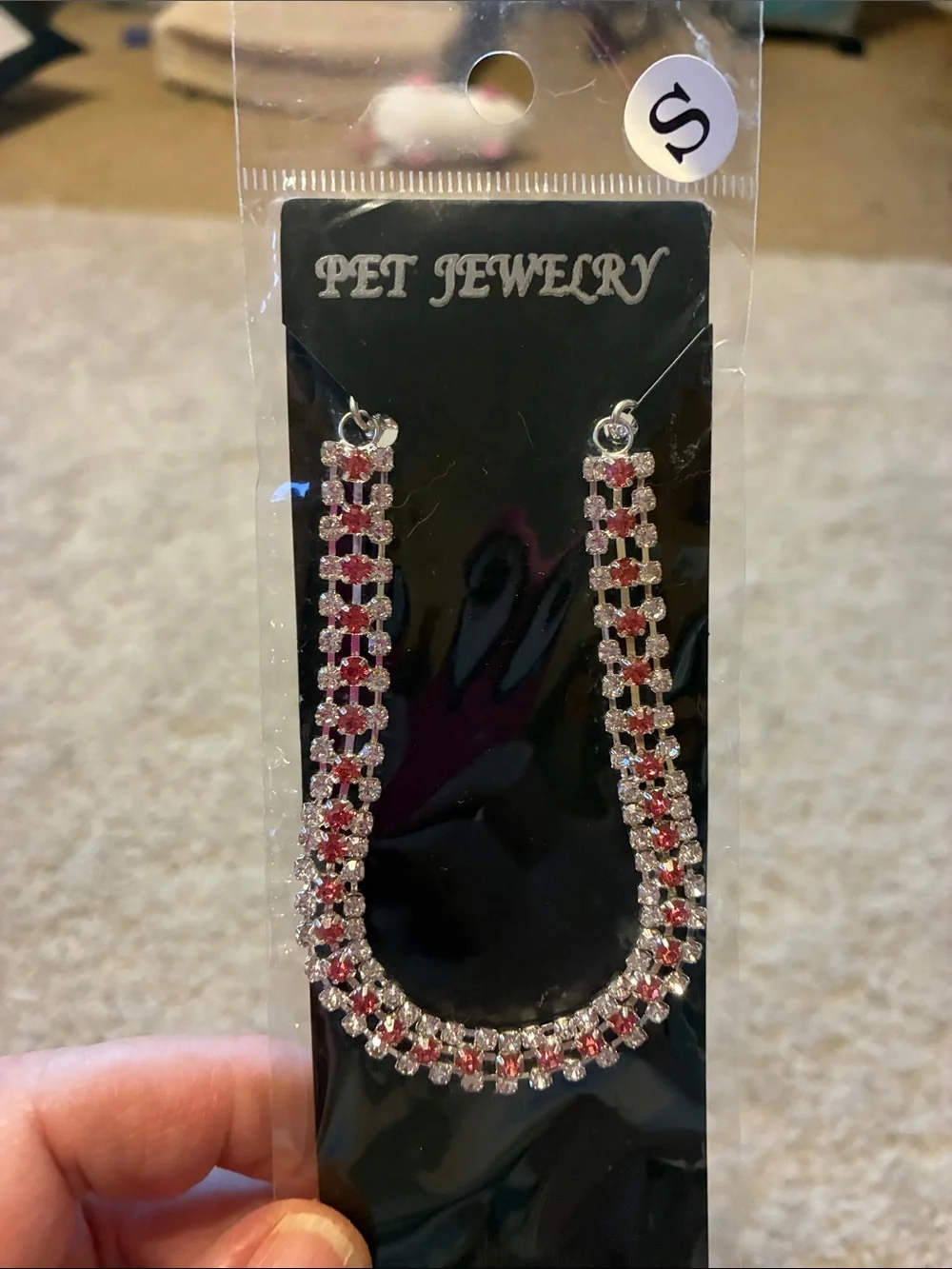 Dog Necklace with Pink Crystals .Chain and crystal pink heart  NWT